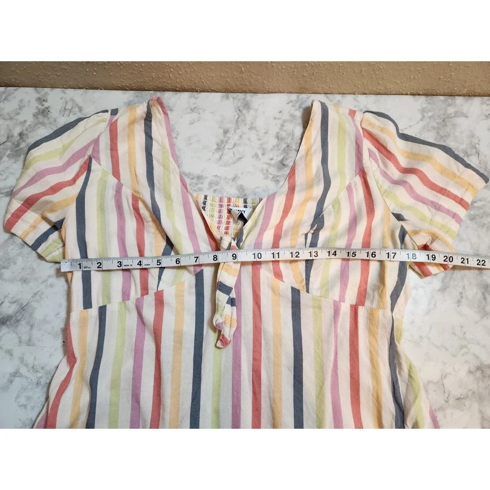 Old‎ Navy Womens Large Multicolor Stripe V-Neck Tie Front Smocked Back Blouse